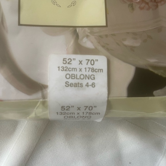 Lenox Fine Table Linen American by Design Butterfly Meadow Oblong - Picture 2 of 3